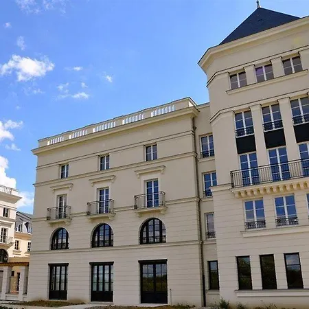 Adagio Val D'europe Aparthotel 3*