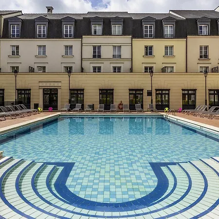 Adagio Val D'europe Aparthotel 3*