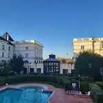 Adagio Val D'europe 3* 세리스