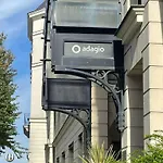Adagio Val D'europe 아파트호텔 3*