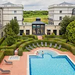 Aparthotel Adagio Val D'europe 3*