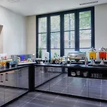 Adagio Val D'europe Aparthotel 3*