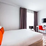 Aparthotel Adagio Val D'europe 3*