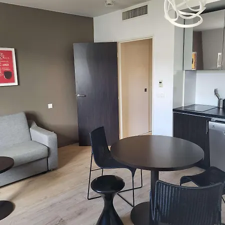 Adagio Val D Europe Aparthotel Serris