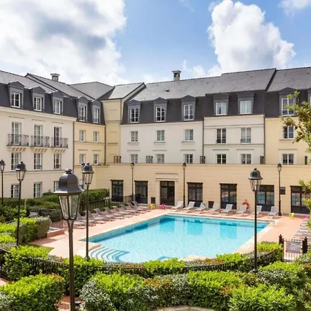 Adagio Val D Europe Aparthotel 3*