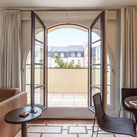 Aparthotel Adagio Val D Europe