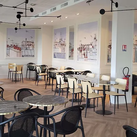 Adagio Val D'europe Aparthotel 3*