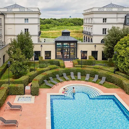 Aparthotel Adagio Val D'europe 3*